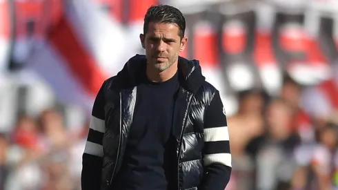 Los hinchas no perdonaron a Gago por una decisión que tomó para el Superclásico.
