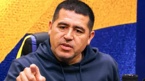Riquelme debe elegir al próximo entrenador.
