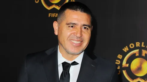 Riquelme analiza tener un invitado especial para el Mundial de Clubes. 
