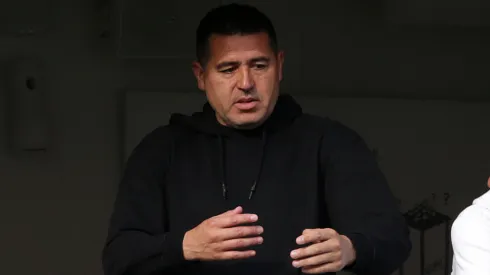 Riquelme debe ir a buscar un refuerzo para Boca a último momento. 
