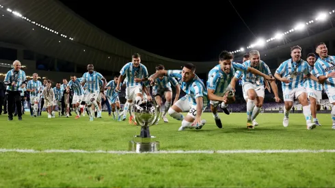 Boca lo quiso hace unos años y optó por vestir la camiseta de Racing.
