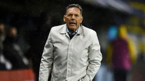 Miguel Ángel Russo puede hacer cambios en la alineación de Boca. 
