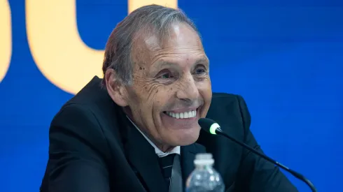 Miguel Russo y una decisión que le gustó a los hinchas de Boca. 
