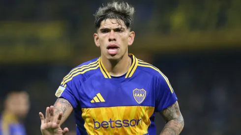 La fuerte advertencia que recibió el futbolista chileno sobre su presente en Boca.
