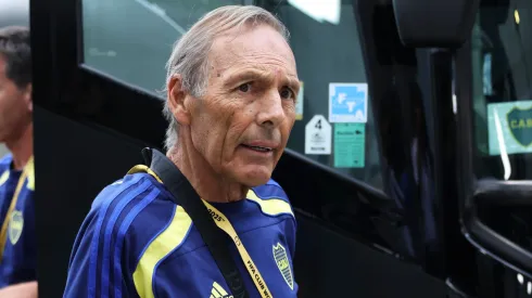 El entrenador borró a Zeballos y otros 10 jugadores de los concentrados de Boca.

