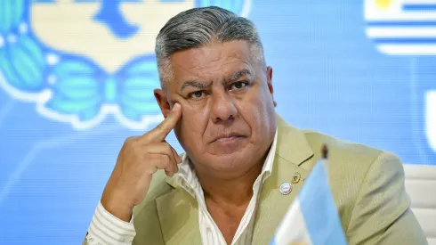 Claudio Tapia confirmó el regreso del público visitante al fútbol argentino
