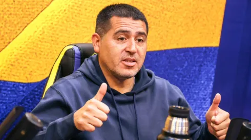 Riquelme, a la carga por el cuarto refuerzo por un motivo claro. 
