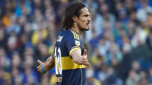 Cavani fue el más castigado por los hinchas de Boca contra Racing: "Basta"