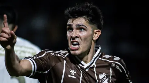 El obstáculo que complica la llegada de Taborda al fútbol europeo.
