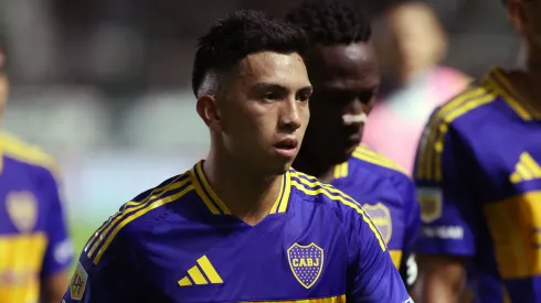 Alan Velasco podría reemplazar a Palacios en el once. 
