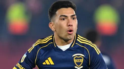 El futbolista se lesionó y recién volverá a jugar en 2026.
