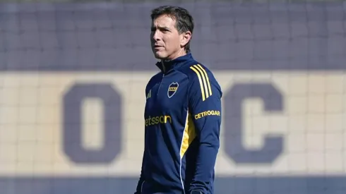 Úbeda volvió a probar a apostar por un equipo en la práctica de Boca. 
