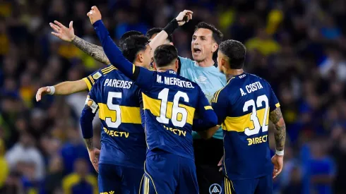 Los jugadores de Boca estallaron contra Dóvalo.

