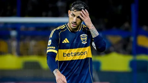 La desilusión de Paredes tras la derrota ante Racing.