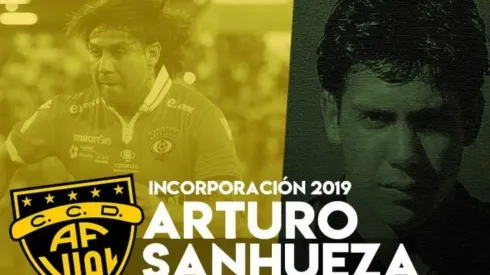 Sanhueza vuelve al Almirante.
