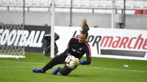 Christiane Endler no pudo evitar la derrota del PSG
