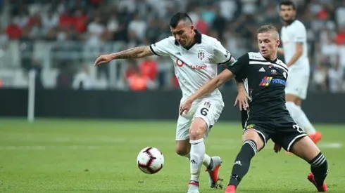 Gary Medel ha tenido acción internacional con Besiktas esta temporada
