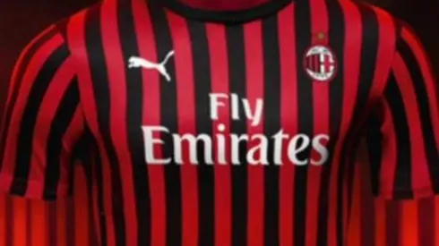 Filtran nueva camiseta del Milan con una onda muy clásica