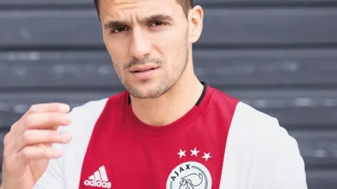 Ajax lanza su nueva camiseta tras ser eliminado de la Champions League