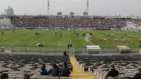 El arengazo de los hinchas de Colo Colo.
