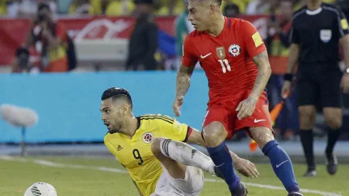 Falcao contra Chile en clasificatorias.
