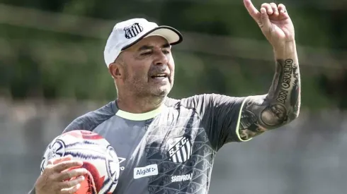 Jorge Sampaoli arma una pataleta por la falta de refuerzos: "Perdí mi tiempo"
