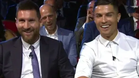 Dos de los mejores jugadores de la historia, hombro con hombro. Lindo momento regalaron Messi y Cristiano
