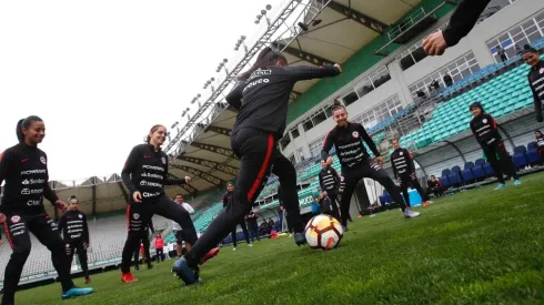 La Roja Femenina entrenó en el Germán Becker.
