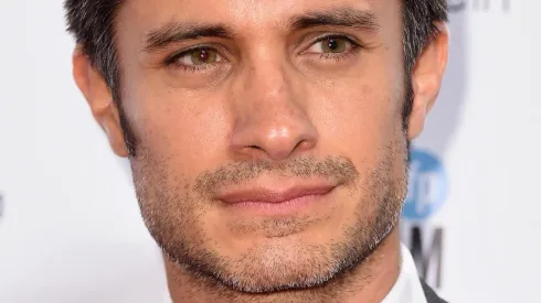 Gael García Bernal reaccionó ante el actuar policial en Chile