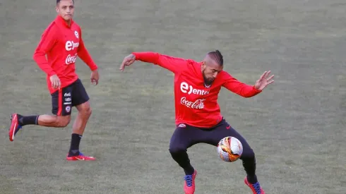 Las grandes glorias del fútbol chileno en el mundo