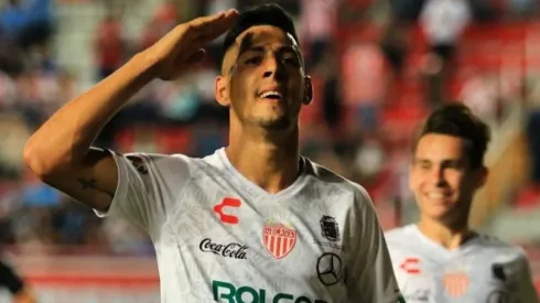 Quiroga busca a niño que lo idolatra en Necaxa.
