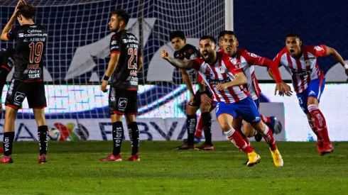 Golazo de Gallegos en el San Luis-Tijuana.
