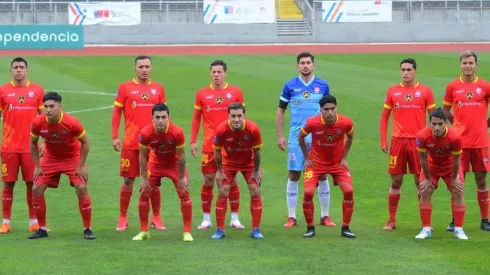 Antes del inicio de la fecha 9, Independiente de Cauquenes ocupaba el liderato en la Segunda División.
