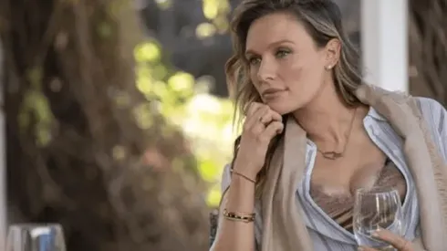 La actriz Michaela McManus se unió a la serie de Netflix.
