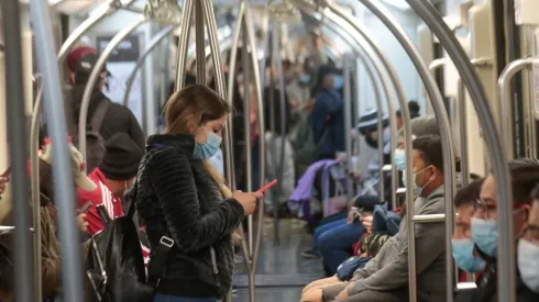 Metro de Santiago abrirá sus puertas a las 8:00 am este sábado 16 de julio festivo.
