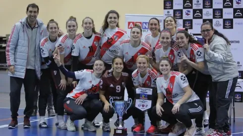 Las campeonas del cuadrangular internacional
