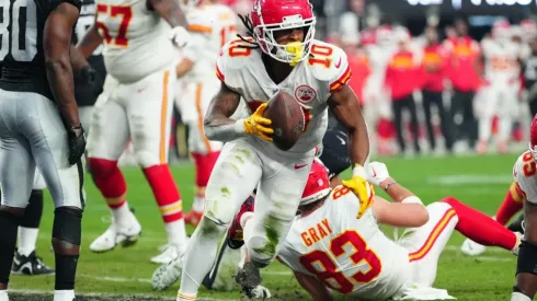 Los Chiefs de Kansas City aseguraron su presencia en los playoffs de la NFL.
