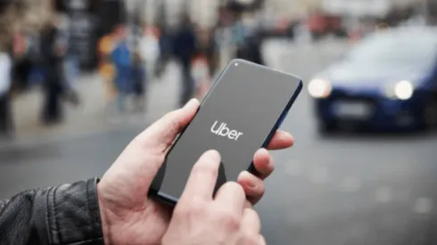 Se aprueba la Ley Uber
