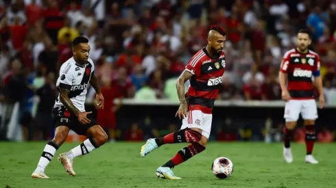 Arturo Vidal arrancó de titular en la derrota como local del Flamengo ante Vasco da Gama
