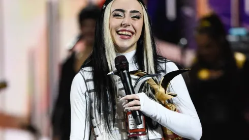 VI�A DEL MAR : Sexta Noche Festival de la Canci�n Vi�a del Mar
