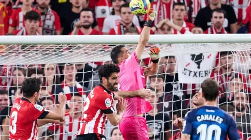 Guardián de La Galaxia: el nuevo apodo del Betis a Claudio Bravo.
