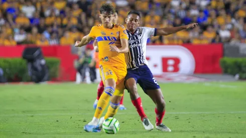 Igor Lichnovsky entró desde el segundo tiempo y fue esencial en la retaguardia del Tigres.
