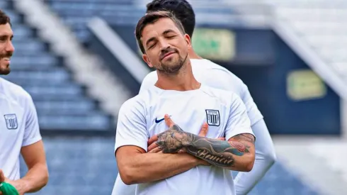 Gabriel Costa celebró en Perú con Alianza Lima.
