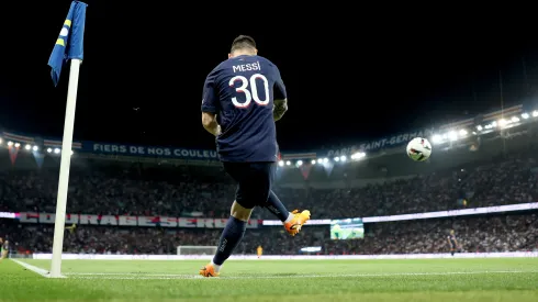 Pifias para Messi en su último partido con el PSG.
