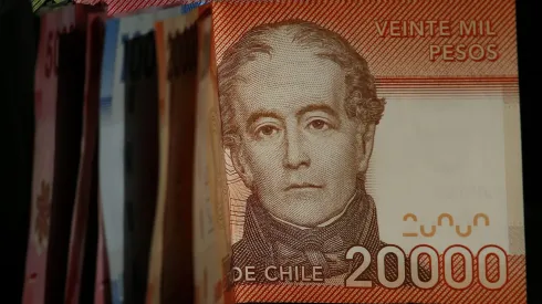 Revisa el plazo para recibir el Aporte Familiar Permanente 2023.
