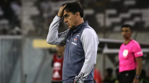 Gustavo Quinteros puede estar viviendo sus últimos días en Colo Colo.
