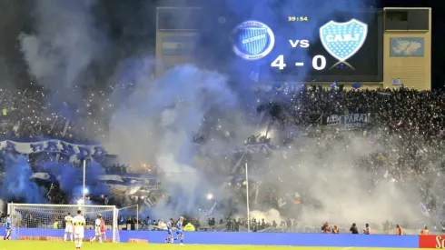 Godoy Cruz se burla de Boca tras goleada 4-0.
