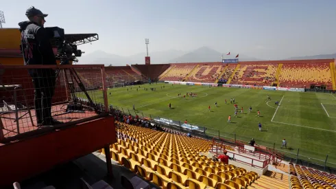 Santa Laura parece piscina y se prevé la suspensión de UC vs Wanderers