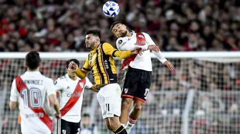 Paulo Díaz fue titular y afirmó a la defensa de River Plate en un partido clave por Copa Libertadores.
