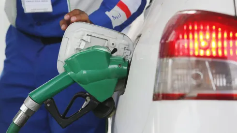 ¿Baja o sube la bencina? Revisa el precio del combustible para hoy.
